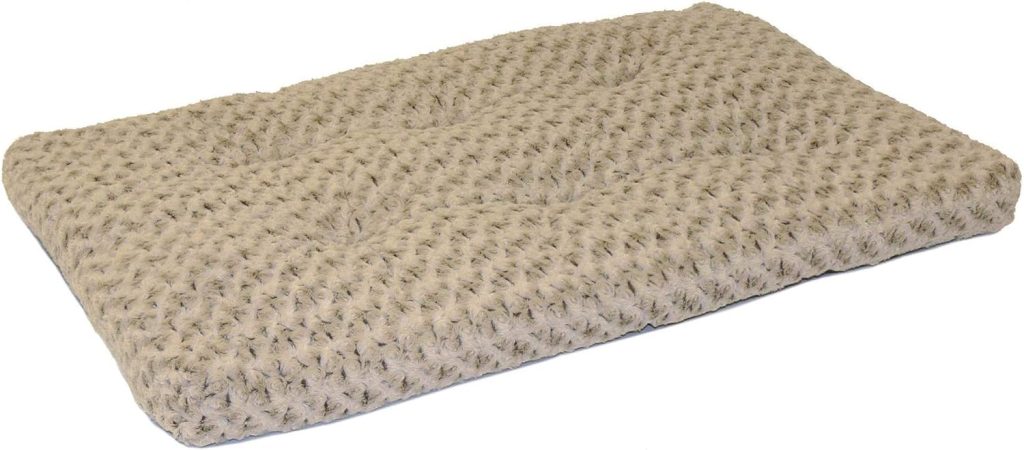 MidWest Homes for Pets Plush Pet Bed | Ombré Swirl  Cat Bed | Gray 17L x 11W x 1.5H - Inches for Toy Dog Breeds, 40618-SGB, 18-Inch